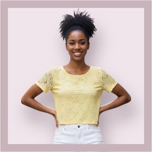 Lowrys Farm Lace Crop Top